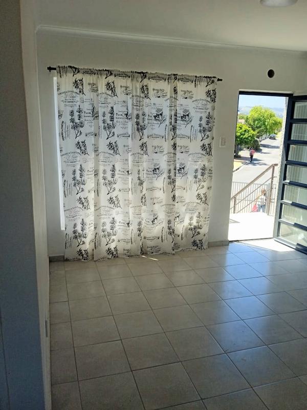 2 Bedroom Property for Sale in Southfork Western Cape